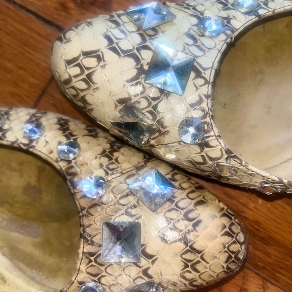 Authentic Dolce & Gabbana Snake Skin Ballet Flats - Picture 5 of 7